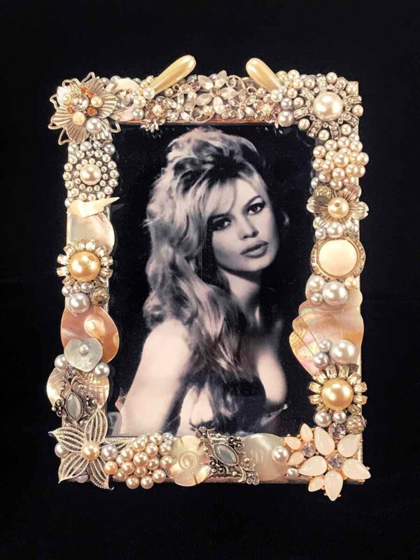 Bardot Pearl Memory Frame